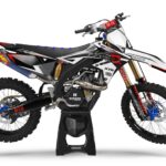 Suzuki White KYB SIDE